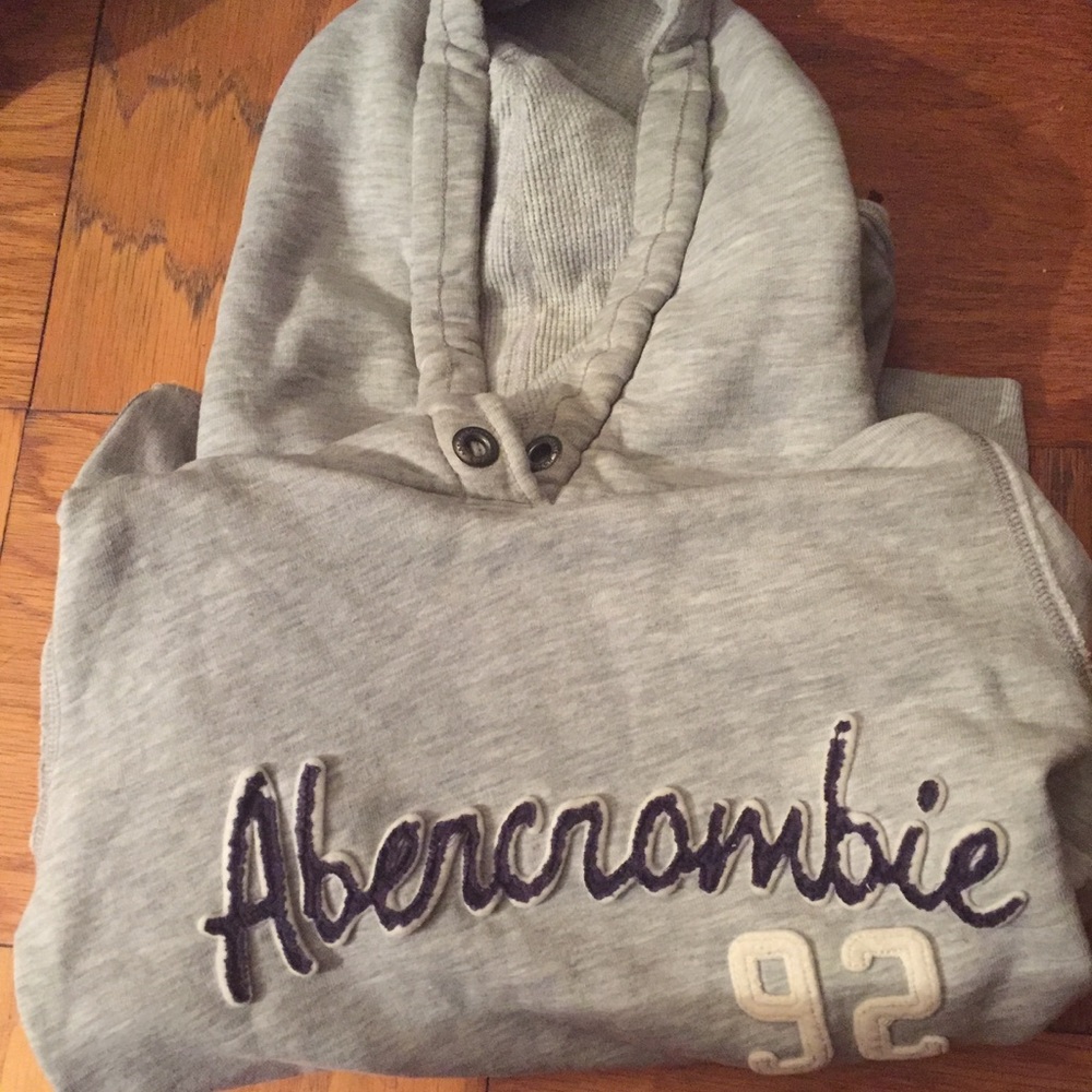 ⚡️Abercrombie - 92 Sweater